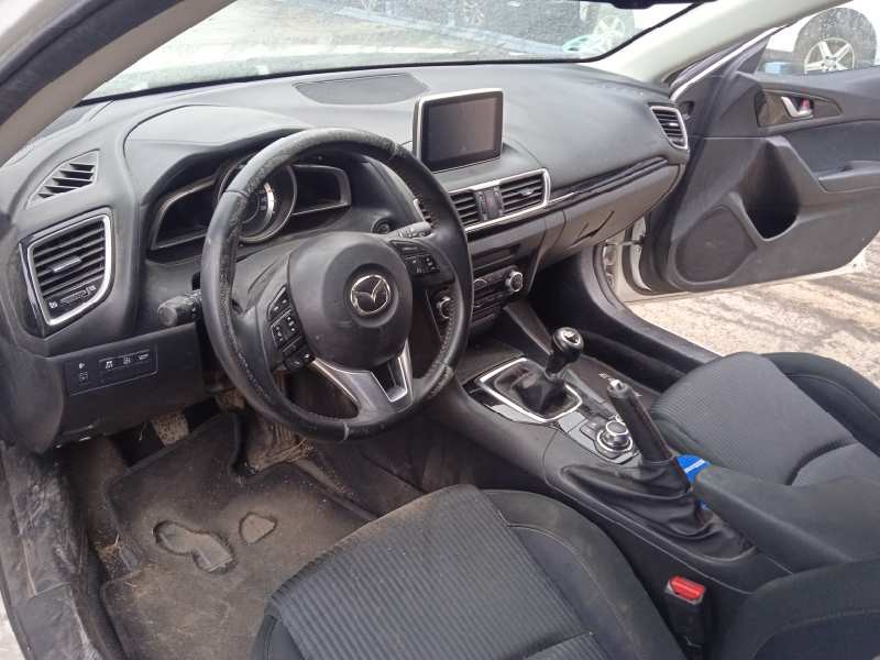 mazda 3 lim. () del año 2015