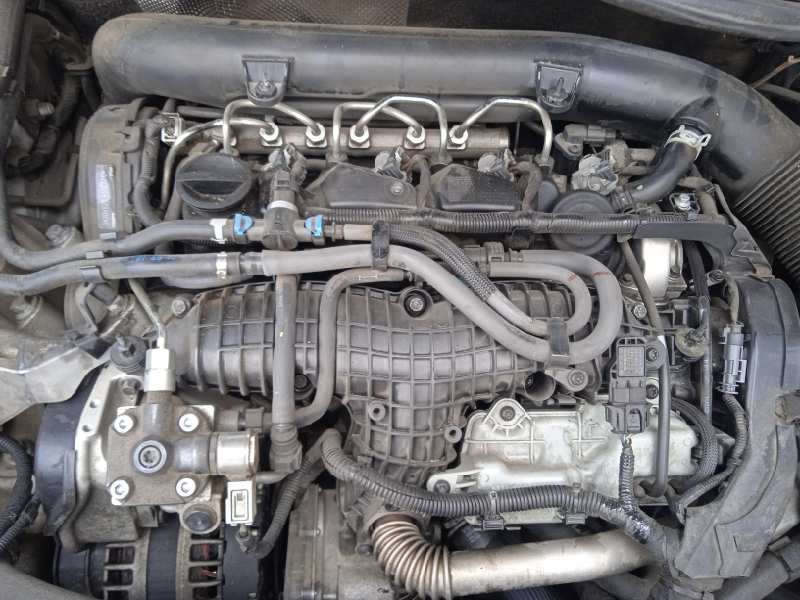 volvo v60 kombi del año 2016