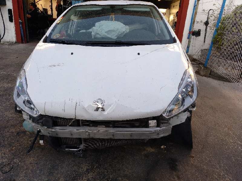 peugeot 208 del año 2016