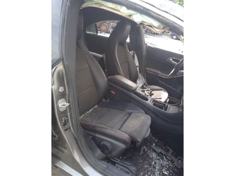 mercedes-benz clase cla (w117) del año 2016