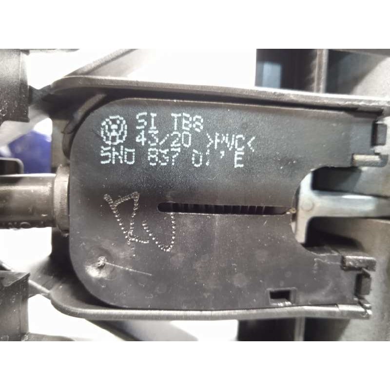 Recambio de maneta exterior delantera derecha para volkswagen t-roc advance referencia OEM IAM 5N0837017E  