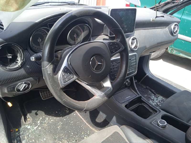 mercedes-benz clase cla (w117) del año 2016