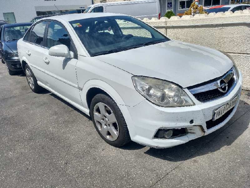 opel vectra c berlina del año 2005