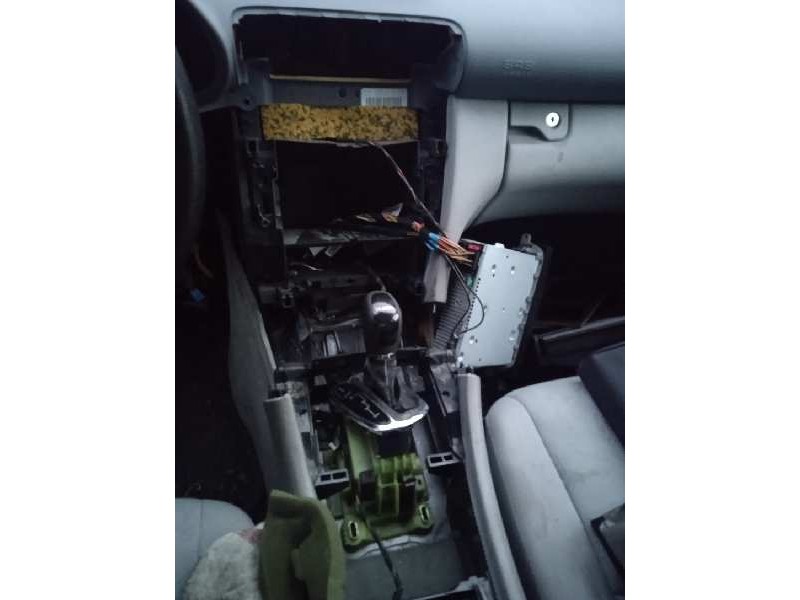 mercedes-benz clase c (w203) berlina del año 2003