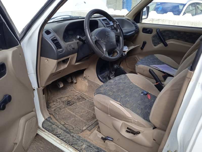 nissan terrano/terrano.ii (r20) del año 2000