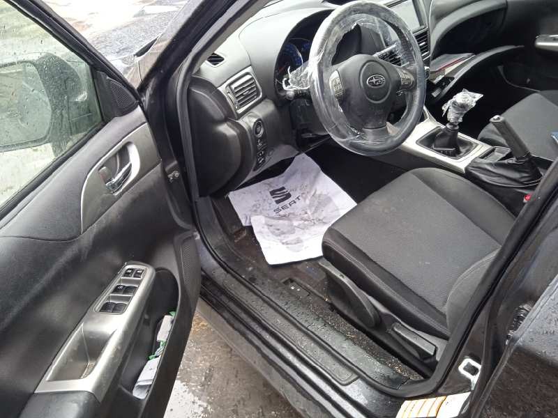 subaru impreza g12 del año 2008