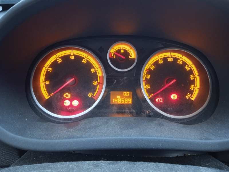 opel corsa d del año 2007