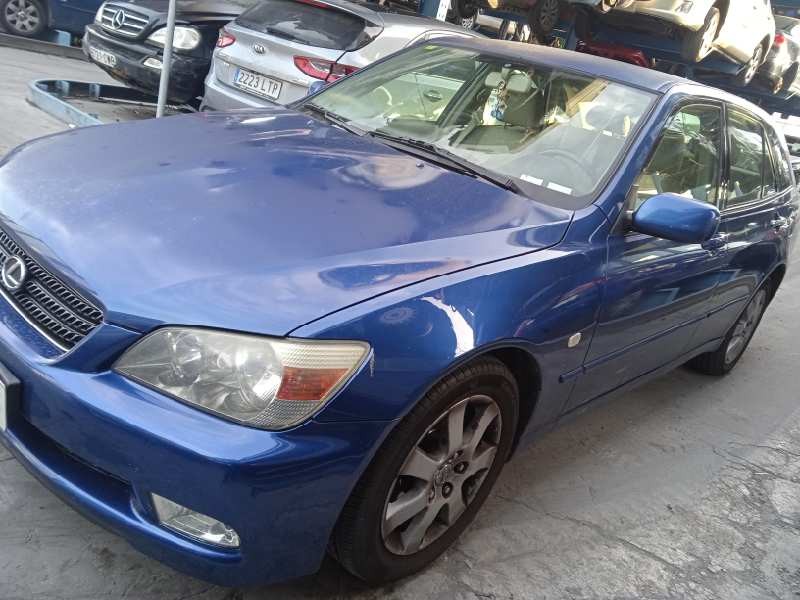 lexus is200 (gxe10) del año 2003