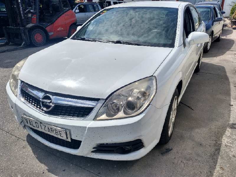 opel vectra c berlina del año 2005