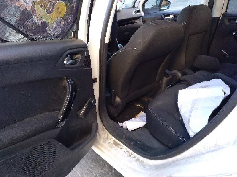 peugeot 208 del año 2016