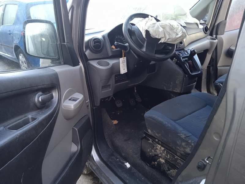 nissan nv 200 (m20) del año 2010