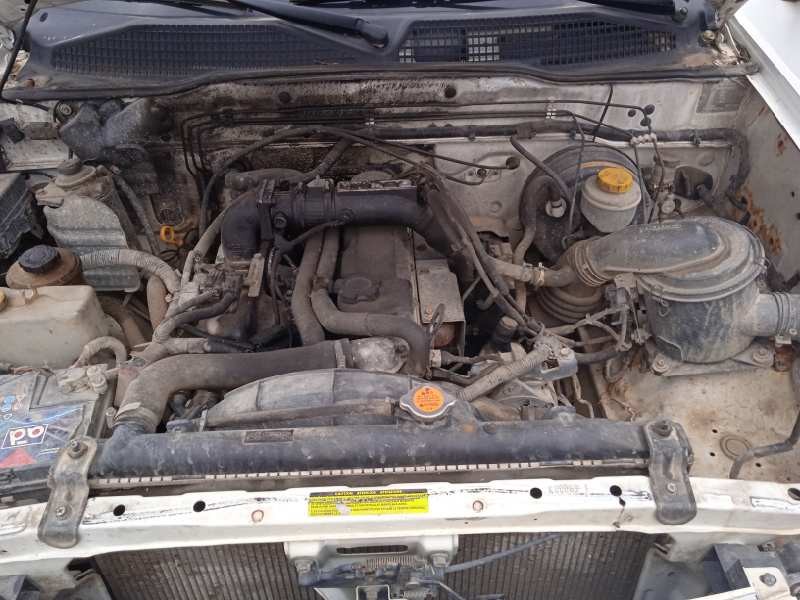 nissan terrano/terrano.ii (r20) del año 2000