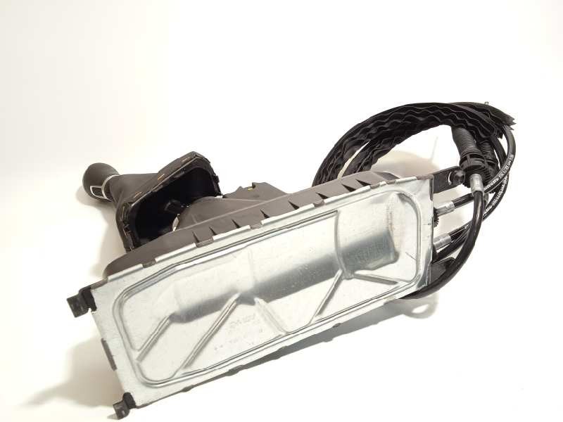 Recambio de palanca cambio para volkswagen t-roc advance referencia OEM IAM 5Q0711049BP  