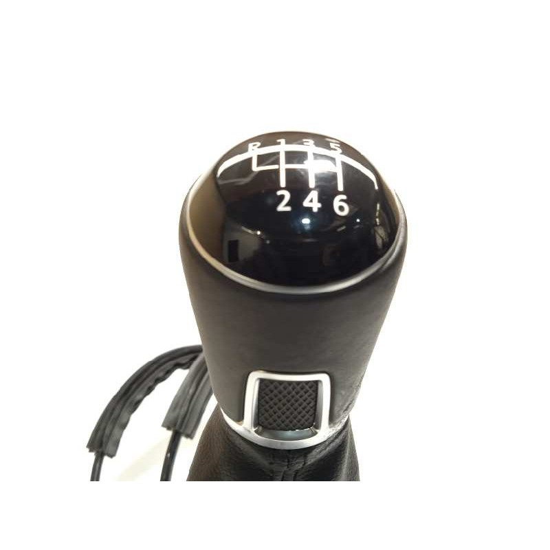 Recambio de palanca cambio para volkswagen t-roc advance referencia OEM IAM 5Q0711049BP  