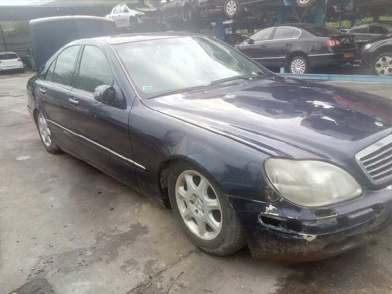 mercedes-benz clase s (w220) berlina del año 2001