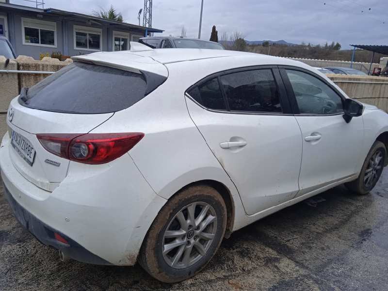 mazda 3 lim. () del año 2015