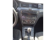 skoda suberb (3t4) del año 2011 2