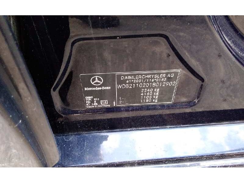 mercedes-benz clase e (w211) berlina del año 2006