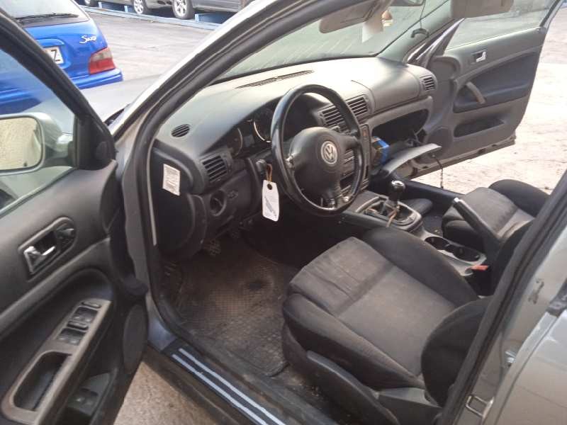 volkswagen passat berlina (3b3) del año 2003