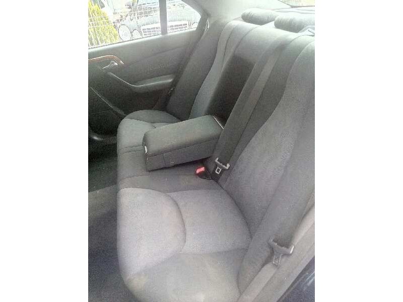 mercedes-benz clase s (w220) berlina del año 2001