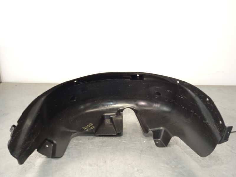 Recambio de paso de rueda trasero izquierdo para volkswagen t-roc advance referencia OEM IAM 2GA810971B  