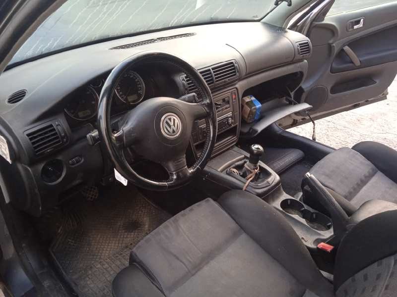 volkswagen passat berlina (3b3) del año 2003