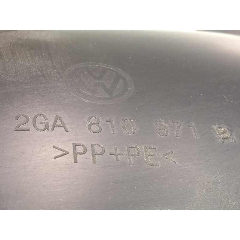 Recambio de paso de rueda trasero izquierdo para volkswagen t-roc advance referencia OEM IAM 2GA810971B  