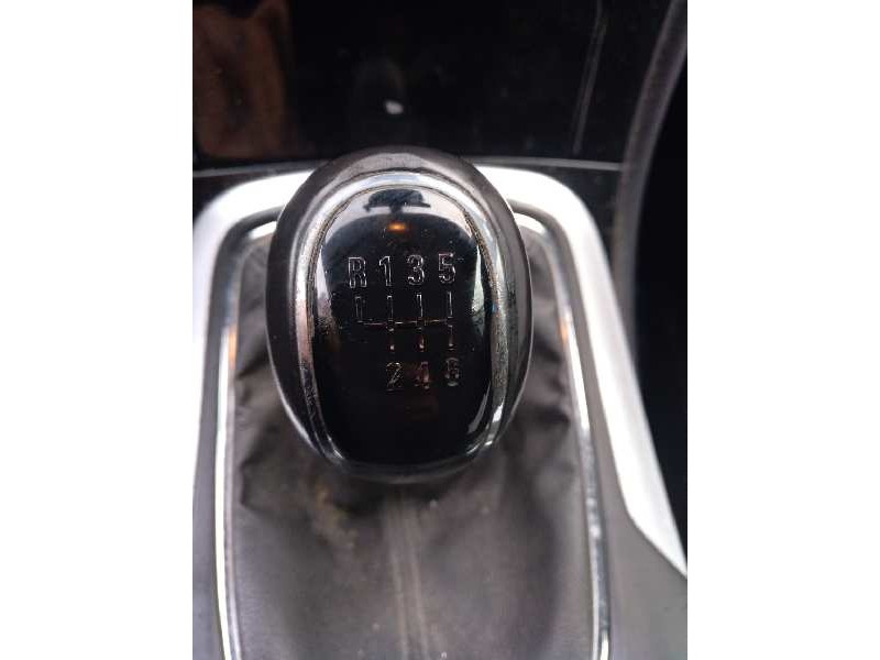 opel insignia berlina del año 2009