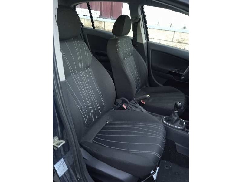 opel corsa d del año 2007