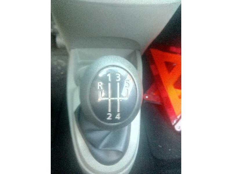 renault twingo del año 2010