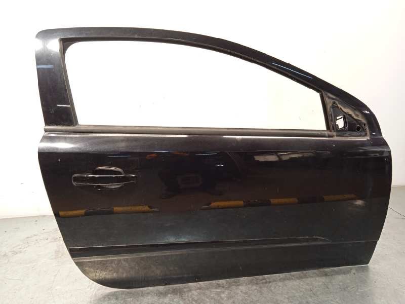 Recambio de puerta delantera derecha para opel astra gtc sport referencia OEM IAM 94711560  