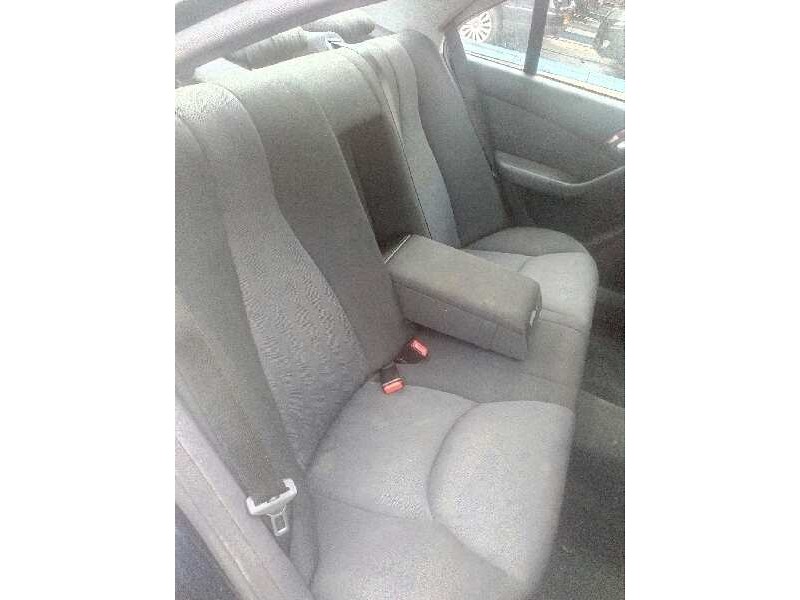 mercedes-benz clase s (w220) berlina del año 2001