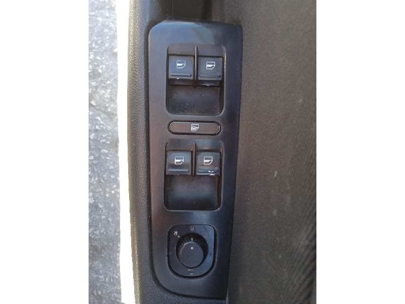 skoda suberb (3t4) del año 2011