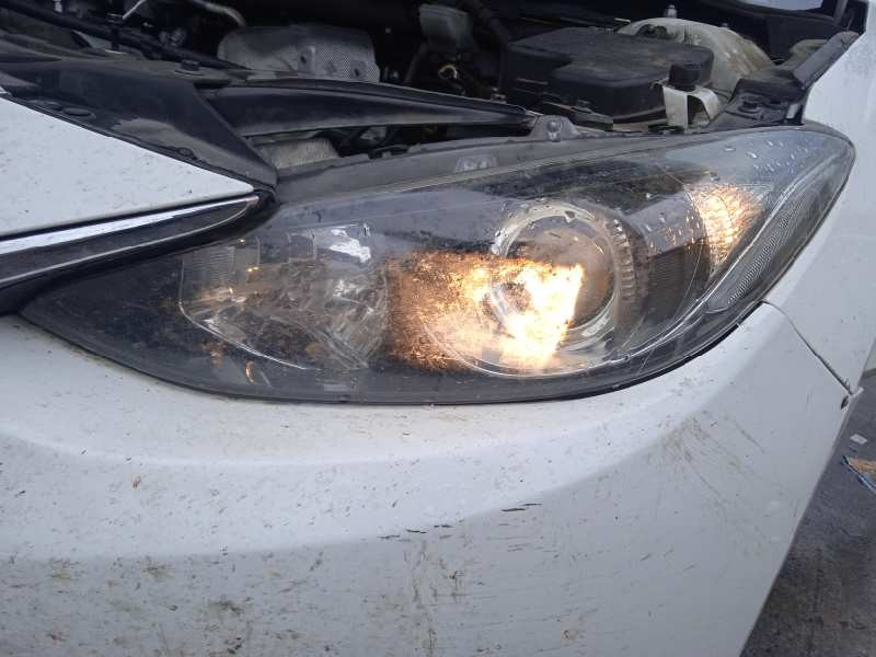 mazda 3 lim. () del año 2015