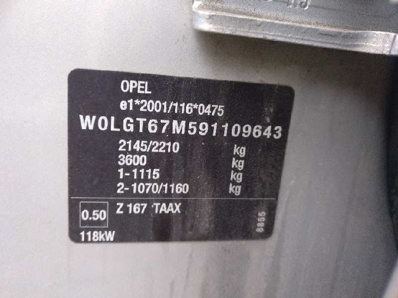 opel insignia berlina del año 2009