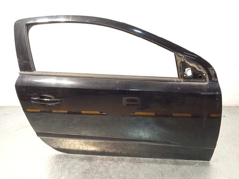 Recambio de puerta delantera derecha para opel astra gtc sport referencia OEM IAM 94711560  