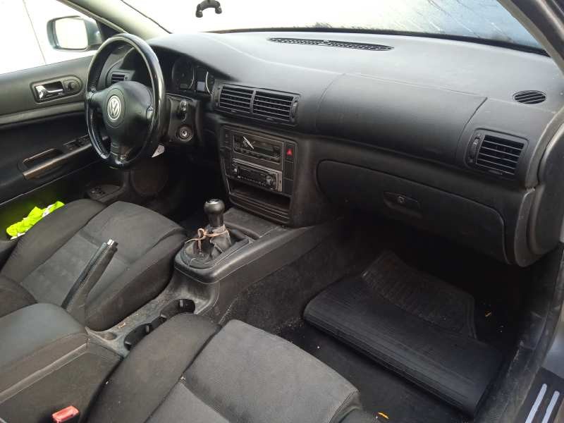 volkswagen passat berlina (3b3) del año 2003