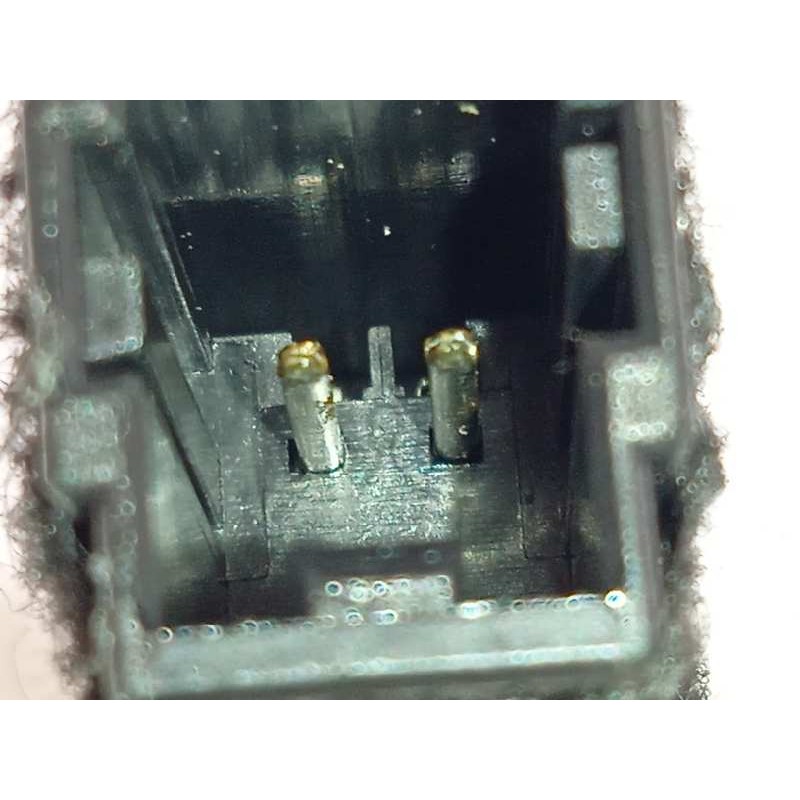 Recambio de parasol izquierdo para ford mondeo lim. 2.0 tdci cat referencia OEM IAM 2033283  