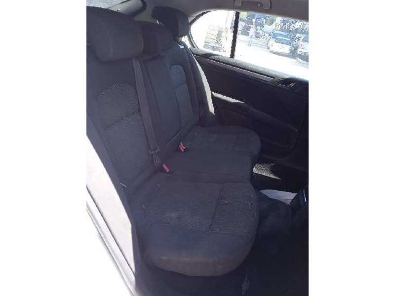 skoda suberb (3t4) del año 2011