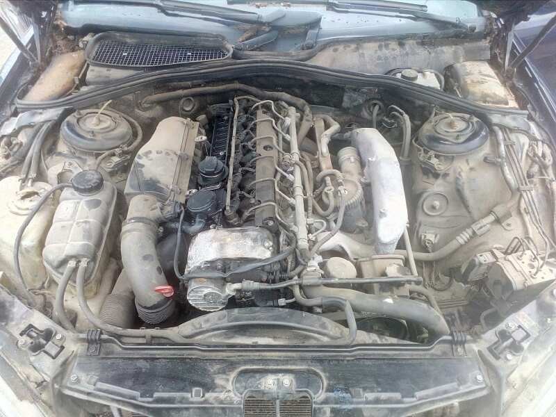 mercedes-benz clase s (w220) berlina del año 2001