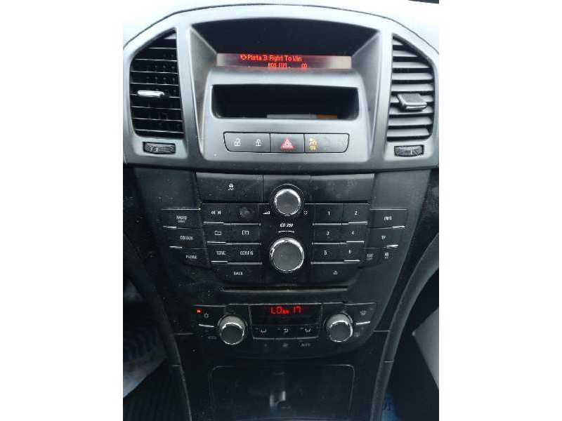 opel insignia berlina del año 2009