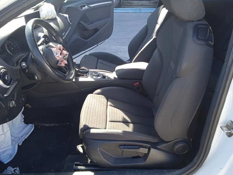 audi a3 (8vk) del año 2017