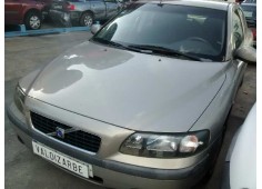volvo s60 berlina del año 2001