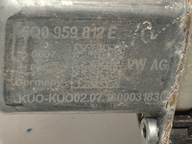 Recambio de elevalunas trasero derecho para seat leon sc (5f5) 1.4 16v tsi referencia OEM IAM 5Q0959812E  