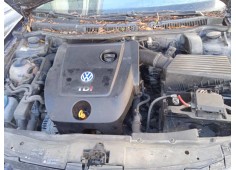 volkswagen golf iv berlina (1j1) del año 2003 2