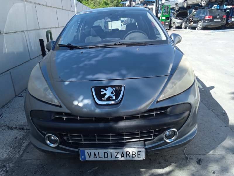 peugeot 207 del año 2006