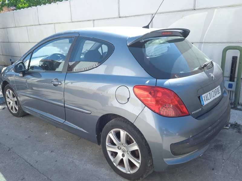 peugeot 207 del año 2006