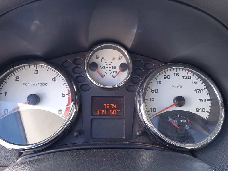 peugeot 207 del año 2006