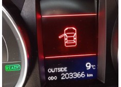 toyota auris del año 2015 2