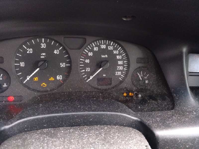 opel zafira a del año 2004